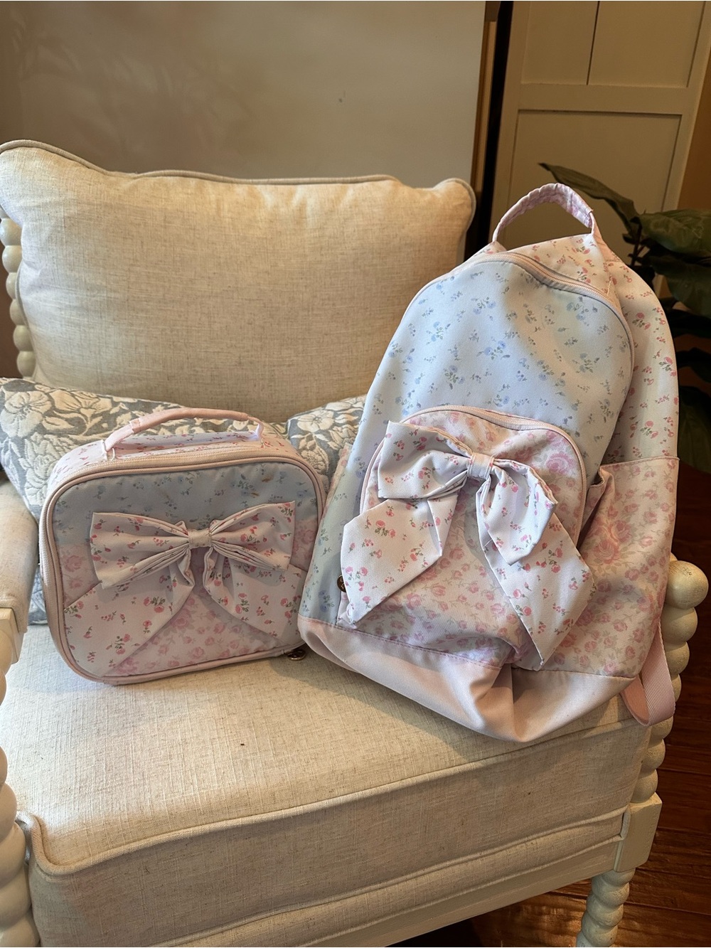 Pottery Barn Kids Floral Bow Backpack and Lunch Set - Light Pink